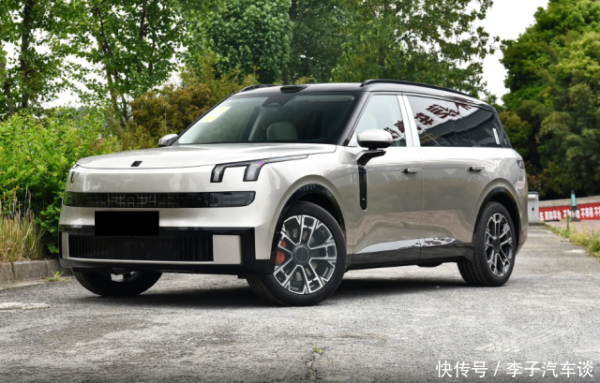 对对配 大块头也很贴心，领克900售价再降两万，30万左右买它值不值